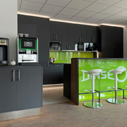 Kantineneinrichtung mit Firmen-Logo und Beleuchtung